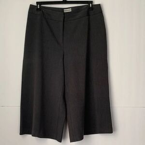 Investments Women Gray Wide-Leg Crop Trousers Size 14